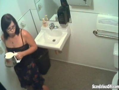 Piss fetish office whore peeing in the pot - hotmovs.com